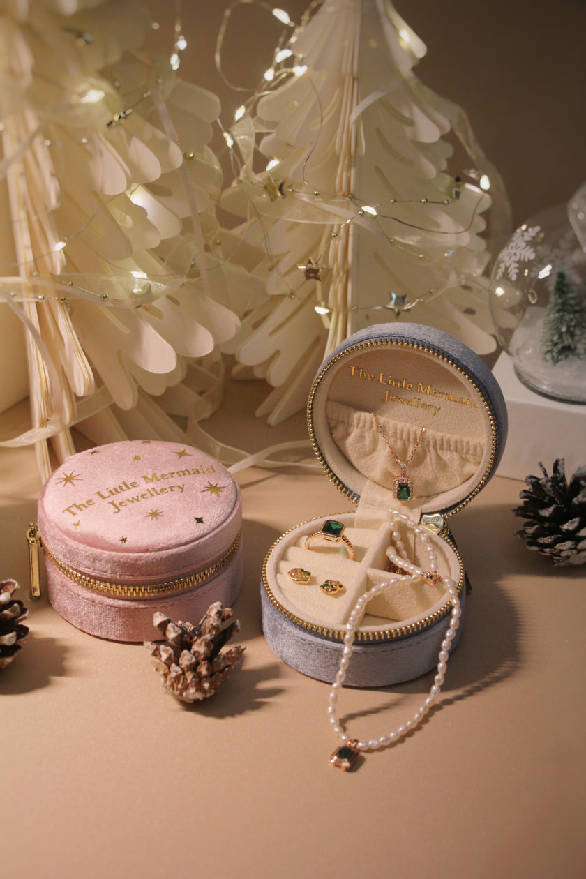 Velvet Jewellery Case