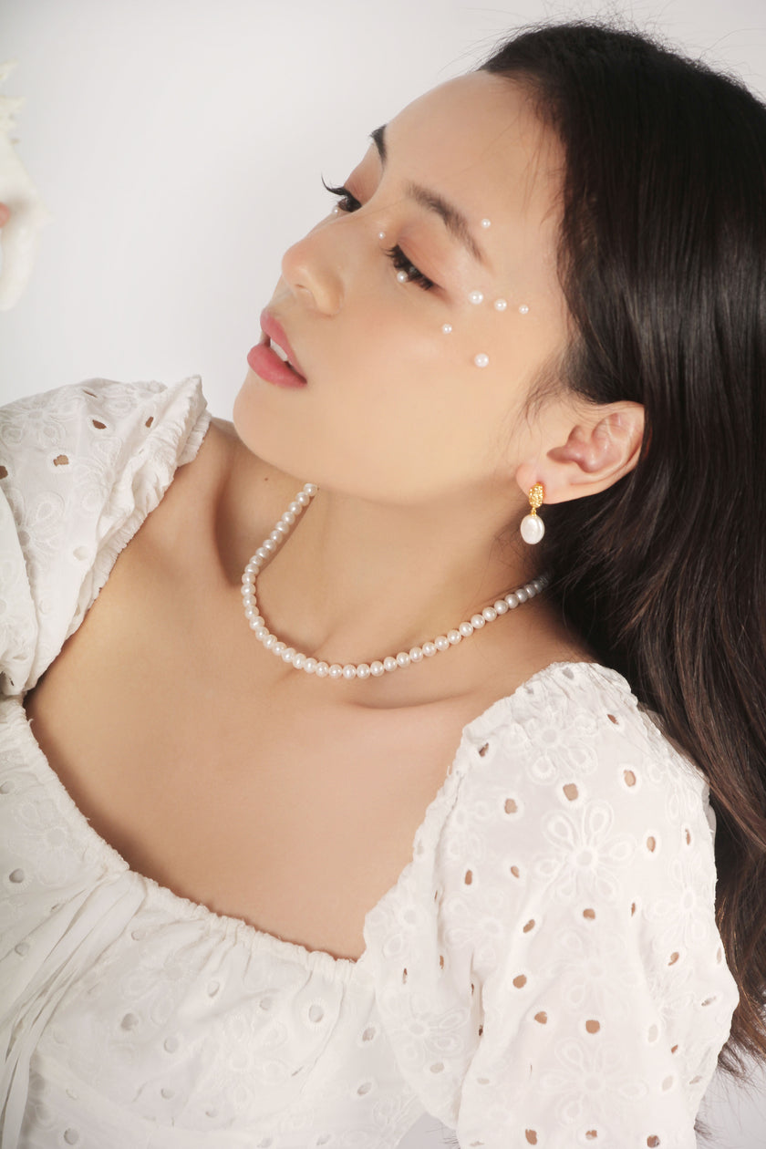 Treasure Trove Clio Earring